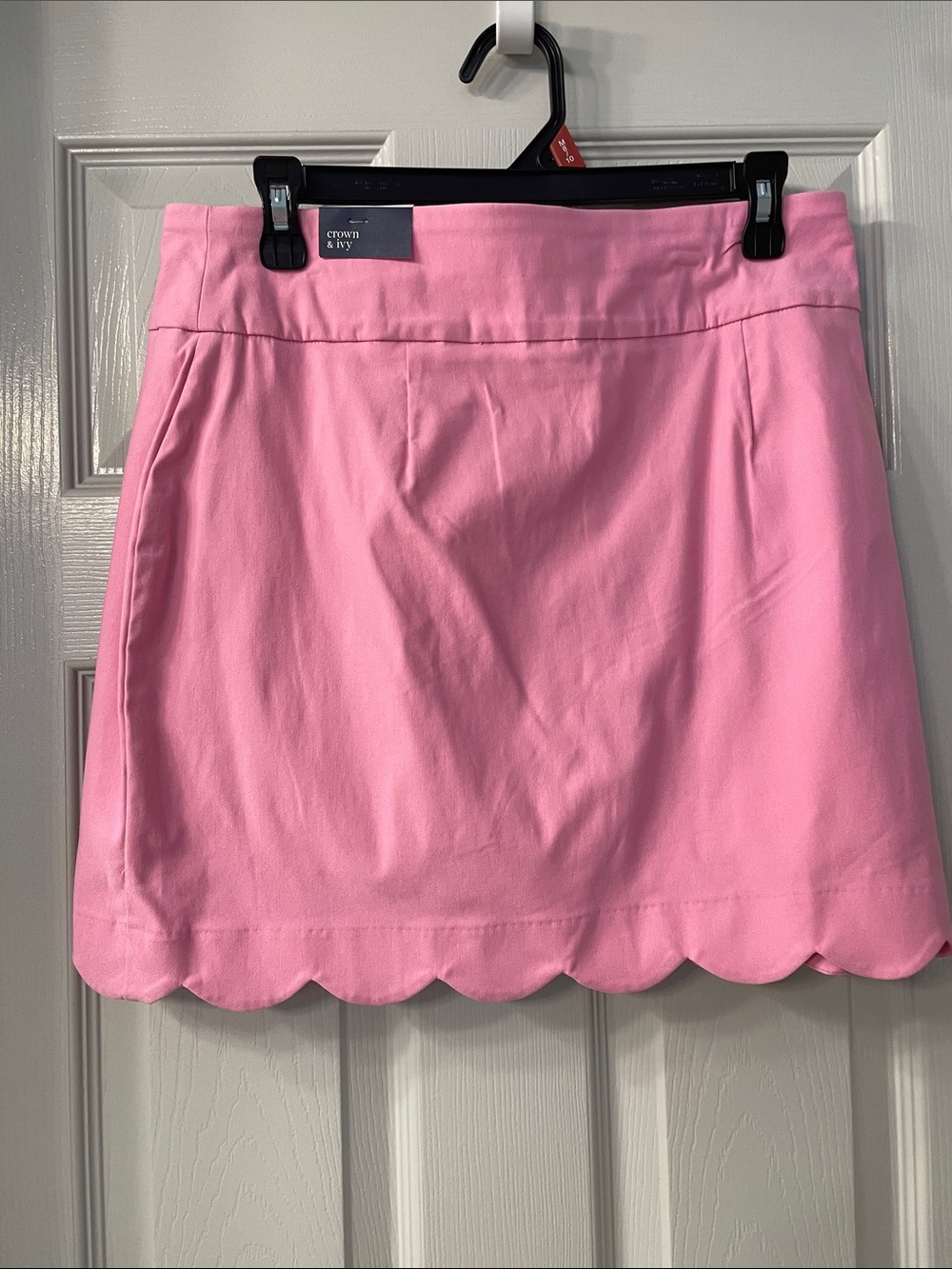 crown & ivy Pink Scallop-Hem Mini Skirt skort